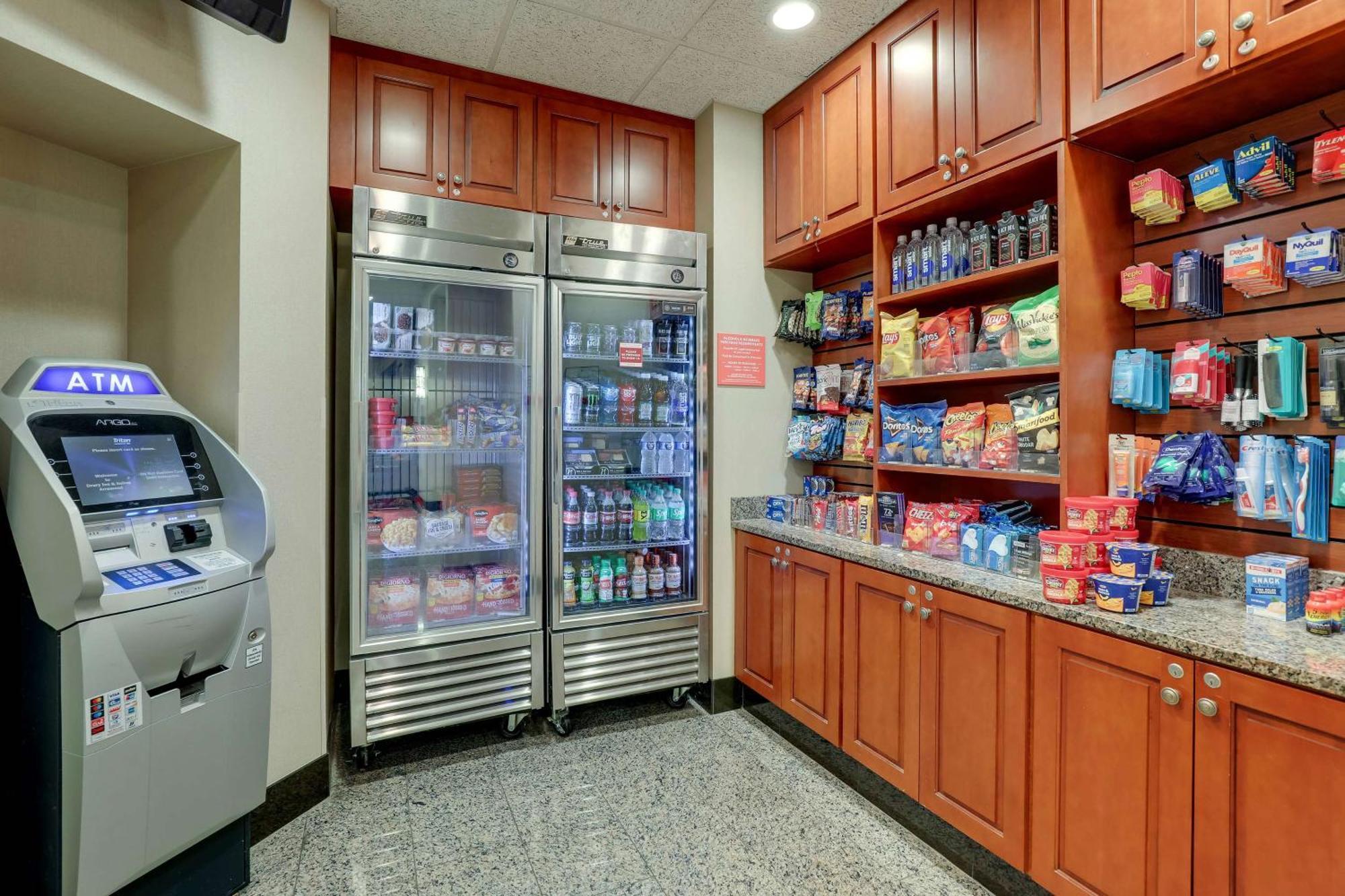 Drury Inn & Suites Charlotte Arrowood Екстериор снимка