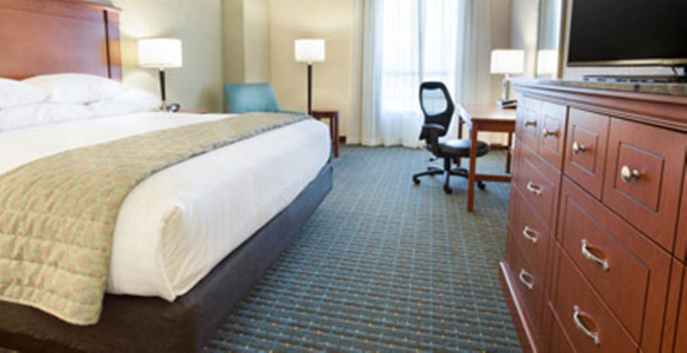 Drury Inn & Suites Charlotte Arrowood Екстериор снимка